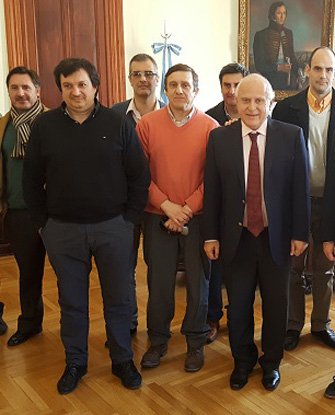 Empresas santafesinas visitan al gobernador por TecnoFe