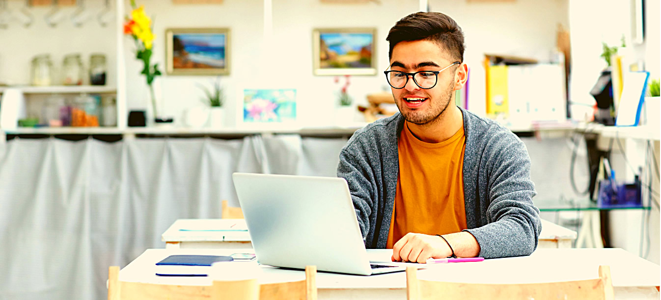 Prepará y dictá tus clases online de manera rápida y sencilla con Campus 12 educativa,